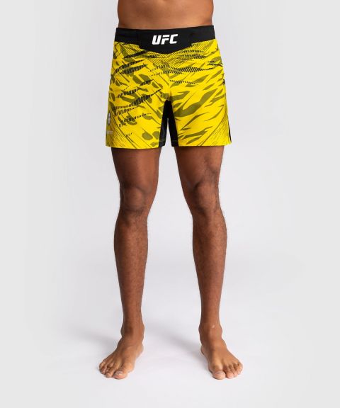UFC Fusion | VENUM Authentic 格斗之夜 男士格斗短裤-短款 - 黄色