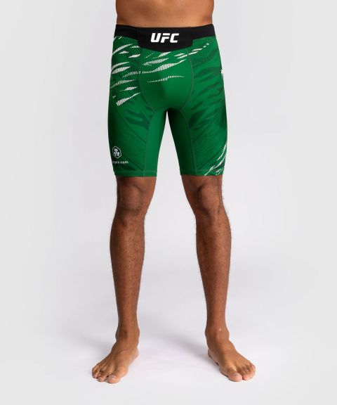 UFC Fusion | VENUM Authentic 格斗之夜 男士紧身短裤 - 绿色