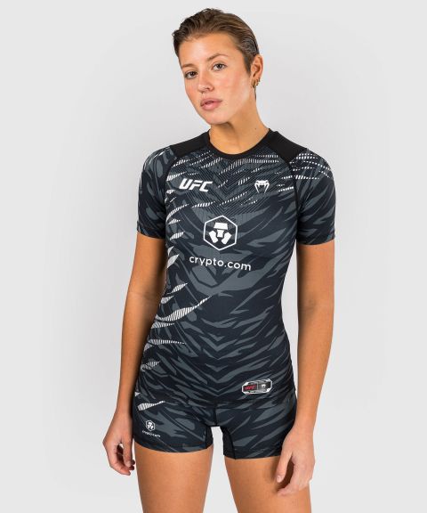 UFC Fusion | VENUM Authentic 格斗之夜 女士短袖紧身衣 - 黑色