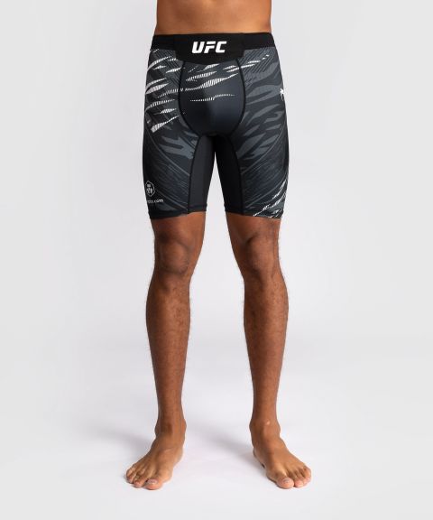 UFC Fusion | VENUM Authentic 格斗之夜 男士紧身短裤 - 黑色