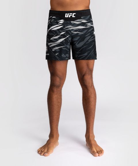 UFC Fusion | VENUM Authentic 格斗之夜 男士格斗短裤-短款 - 黑色