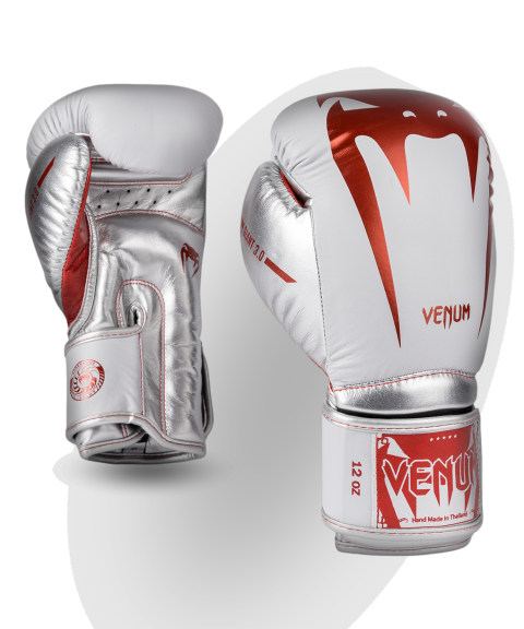 VENUM Giant 3.0 拳击手套 - 红/银色