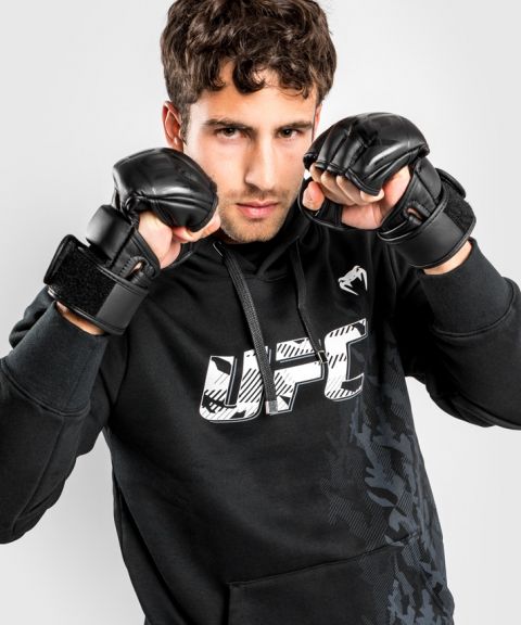 UFC｜ VENUM Authentic格斗周男士连帽卫衣 - 黑色 