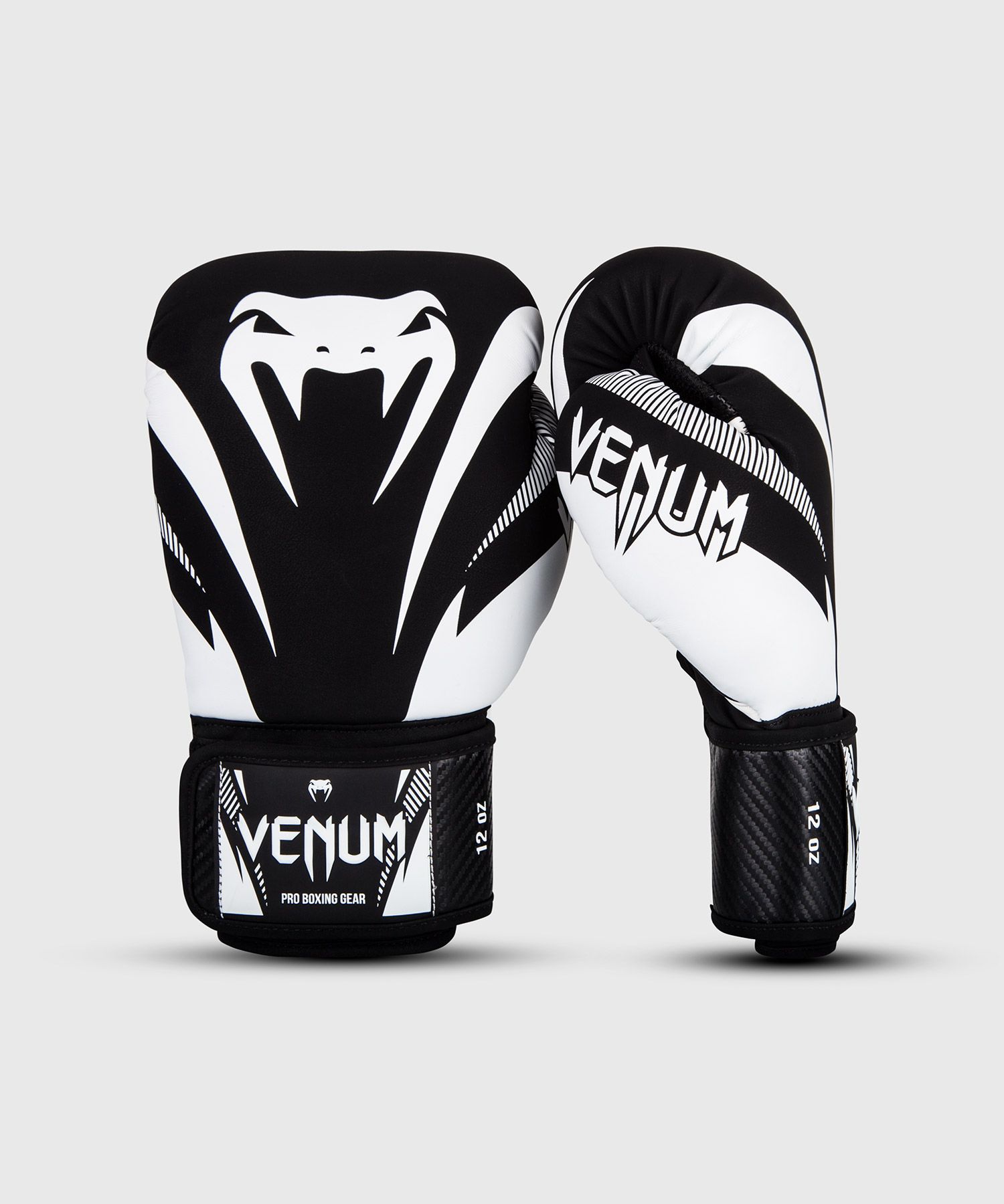 Venum Impact 拳击手套