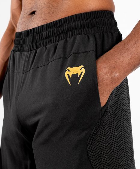 VENUM G-FIT 训练短裤-黑色/金色