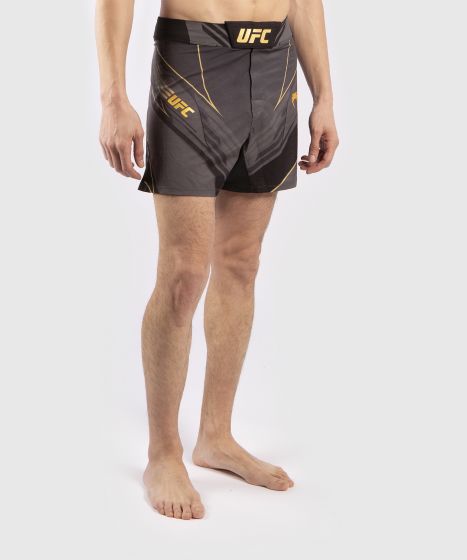 UFC｜ VENUM PRO LINE男士运动短裤 - 冠军色