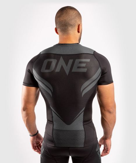 ONE FC Impact短袖紧身衣