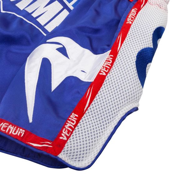 Venum Super Champ 泰拳短裤 -专属
