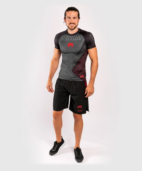 VENUM Contender 5.0 短袖紧身衣 - 黑/红色