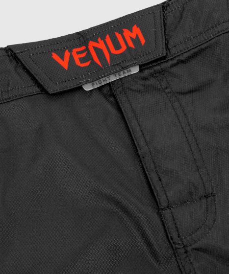 Venum Light 3.0 搏击短裤