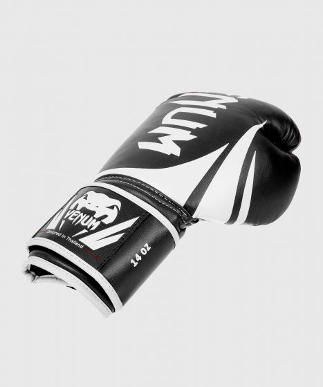 Venum Challenger 2.0拳击手套-黑色/白色
