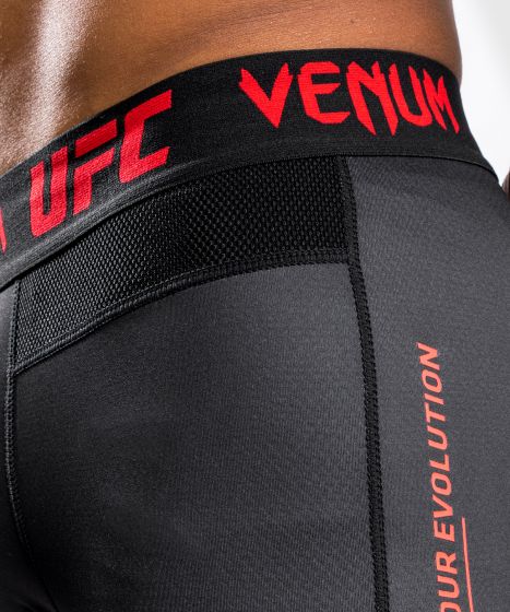 UFC |VENUM Performance Institute 紧身长裤 - 黑/红色-