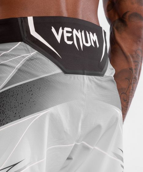 UFC｜ VENUM AUTHENTIC格斗之夜男士短裤 - 白色