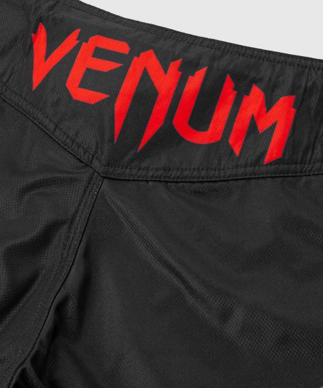 Venum Light 3.0 搏击短裤