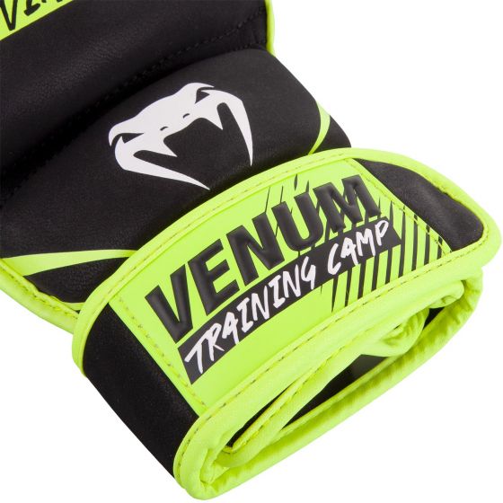 Venum Training Camp 2.0 MMA 手套 - 黑/荧光黄