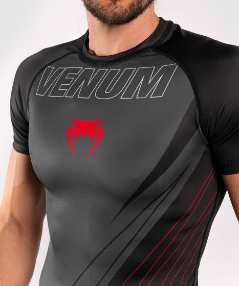 VENUM Contender 5.0 短袖紧身衣 - 黑/红色