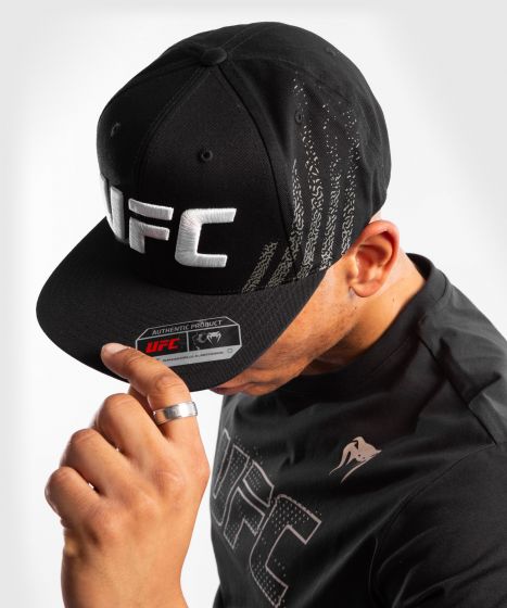 UFC｜ VENUM AUTHENTIC格斗之夜男女太阳帽 - 黑色