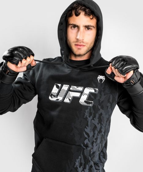 UFC｜ VENUM Authentic格斗周男士连帽卫衣 - 黑色 